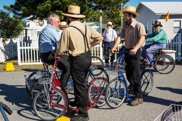 Mennonite vs Amish lifestyles