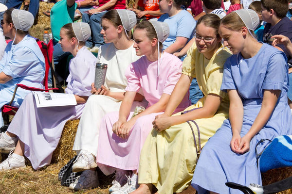 do Amish women cut their hair