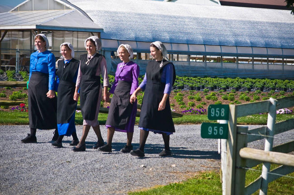 old order amish clothing