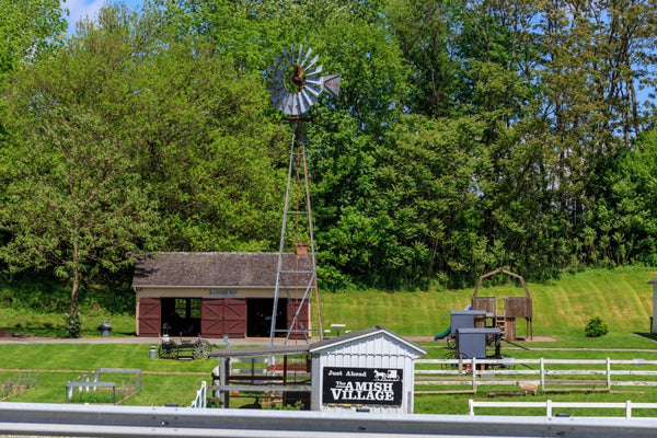 what is the amish material culture